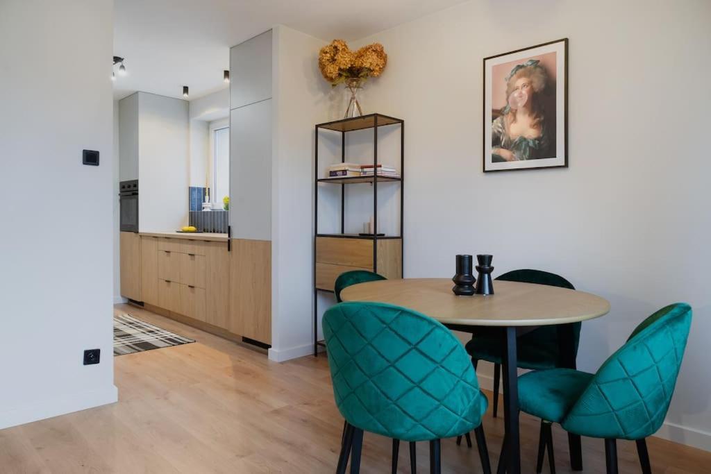 Warsaw Concierge Niska Apartment Exterior photo