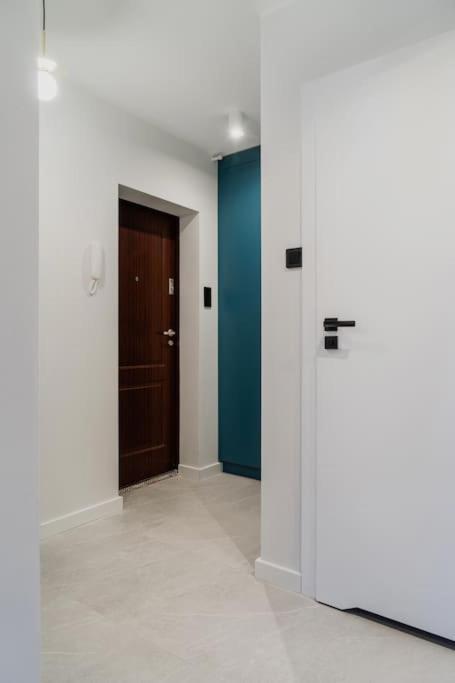 Warsaw Concierge Niska Apartment Exterior photo